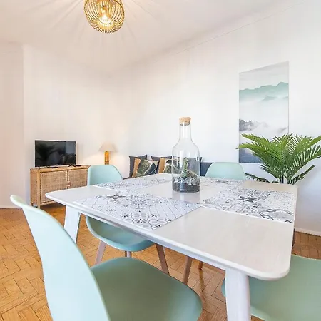 Abrotea Apartament *