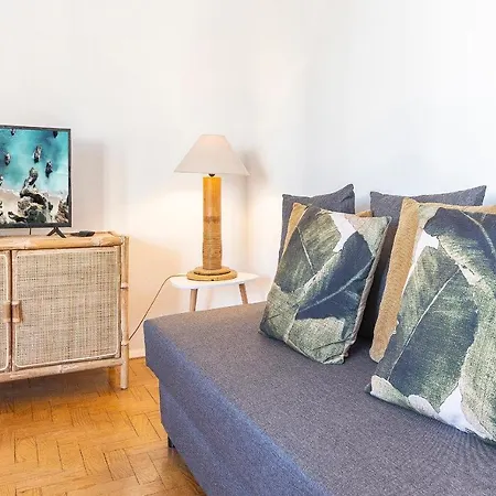 Apartament Abrotea *