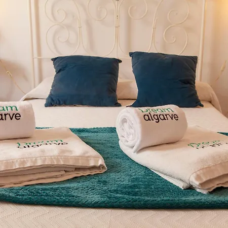 Apartament Abrotea *