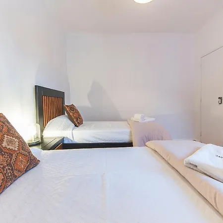 Abrotea Apartment *